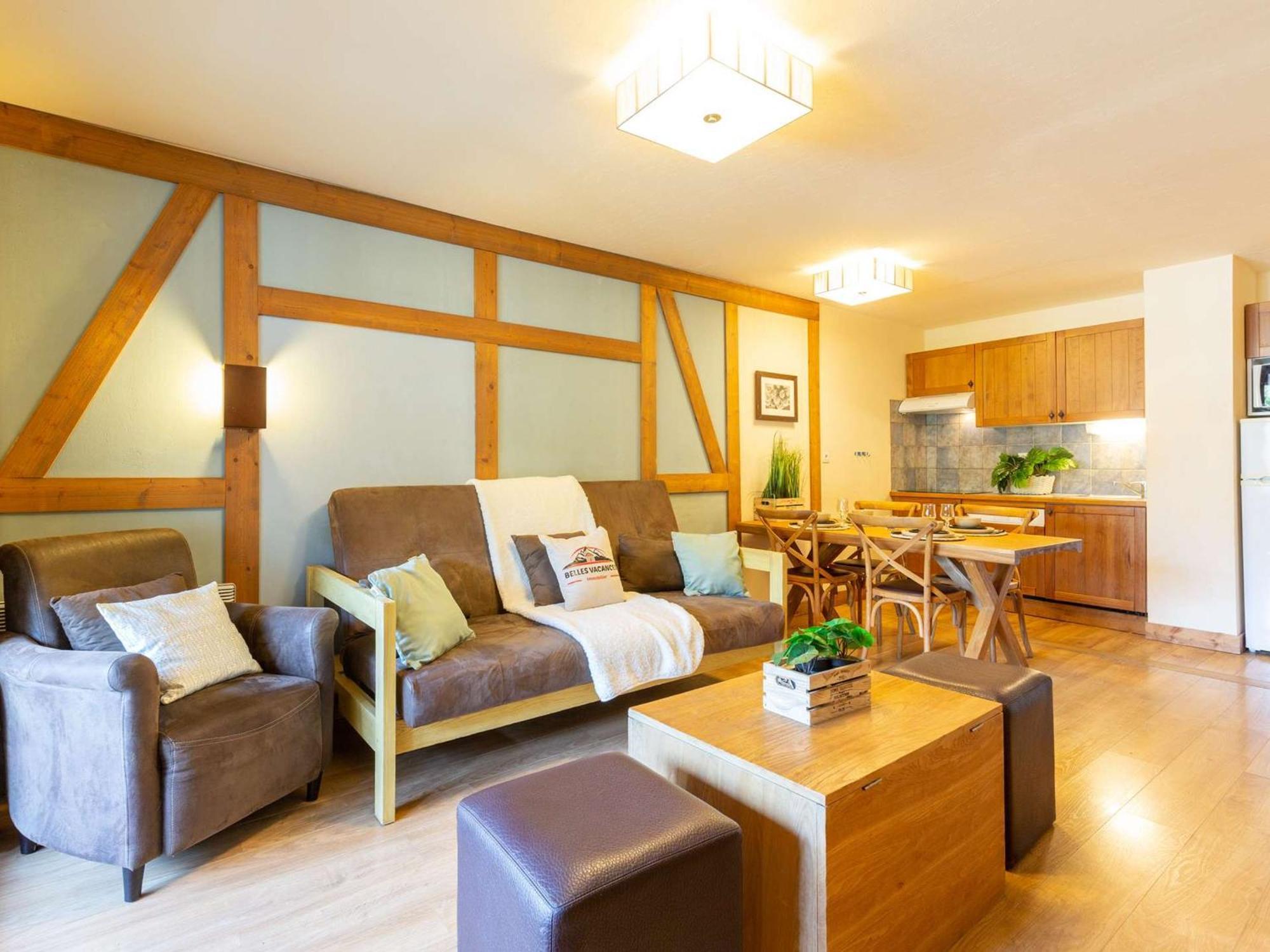 Appartement De 70 M² Au Centre-Ville Avec Piscine, Hammam, Sauna Et Balcon Bien Expose - Fr-1-296-392 Saint-Lary-Soulan Buitenkant foto